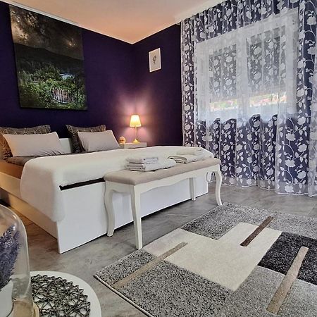 Studio Apartman Marta Кореница Екстериор снимка