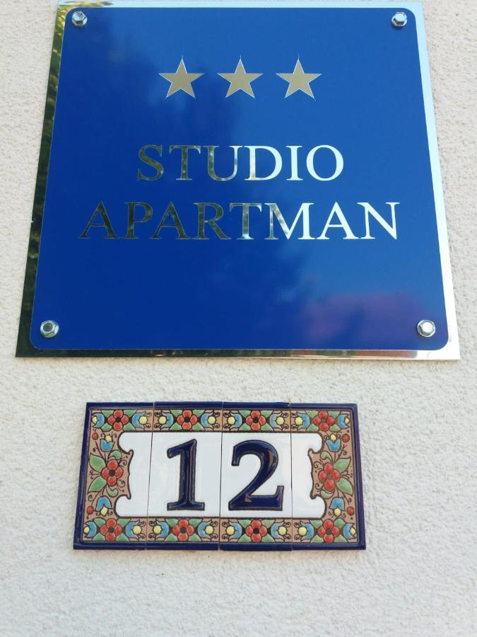 Studio Apartman Marta Кореница Екстериор снимка