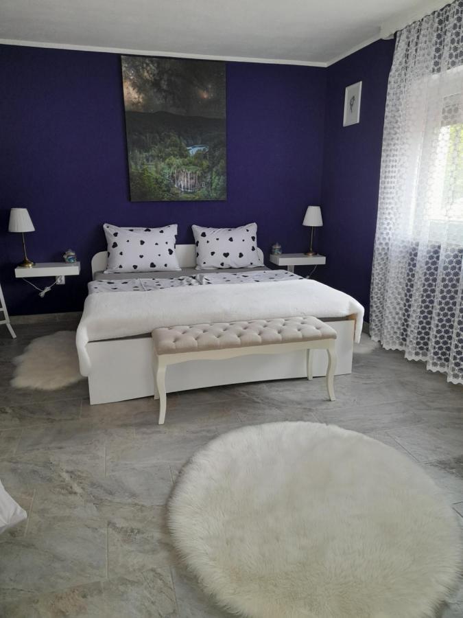 Studio Apartman Marta Кореница Екстериор снимка
