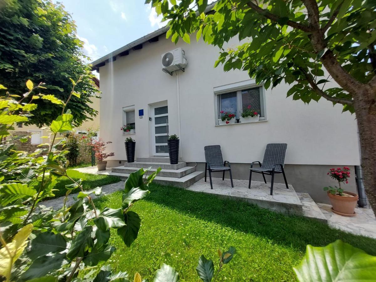 Studio Apartman Marta Кореница Екстериор снимка